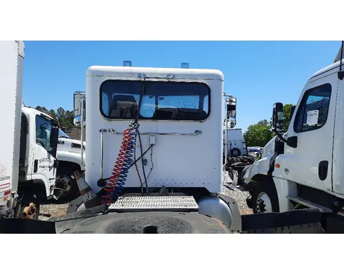 PETERBILT 335 CAB