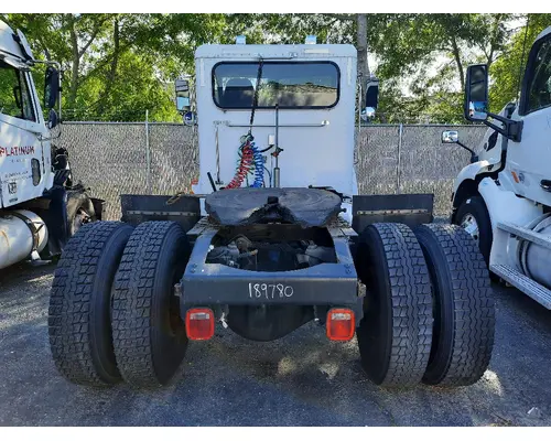 PETERBILT 335 CAB
