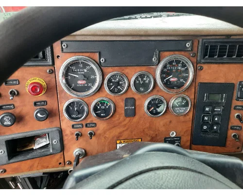 PETERBILT 335 CAB