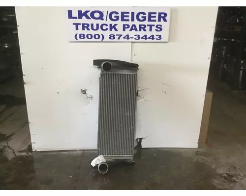 PETERBILT 335 CHARGE AIR COOLER (ATAAC)