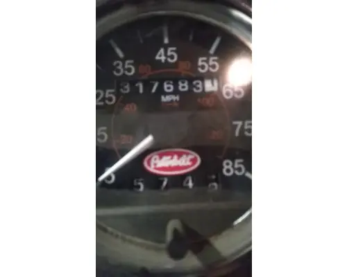 PETERBILT 335 Complete Vehicle