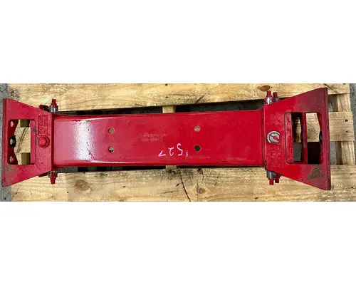 PETERBILT 335 Crossmember