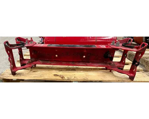 PETERBILT 335 Crossmember