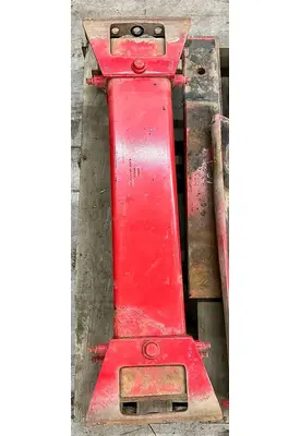 PETERBILT 335 Crossmember