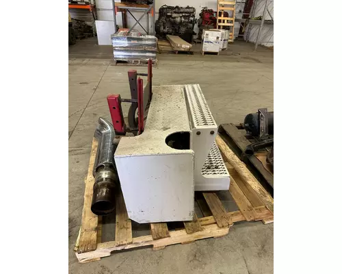 PETERBILT 335 DPF (Diesel Particulate Filter)