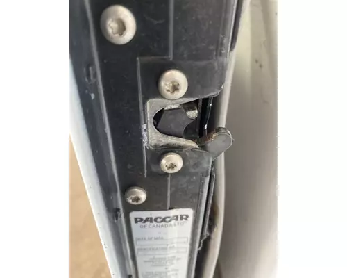 PETERBILT 335 Door Assembly, Front