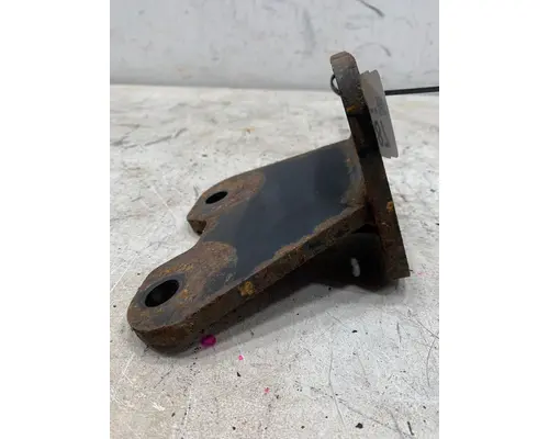 PETERBILT 335 Engine Mounts