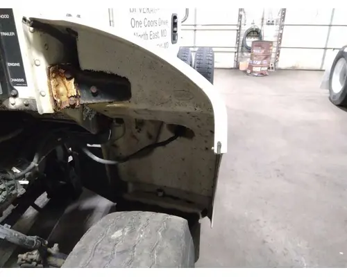 PETERBILT 335 FENDER EXTENSION