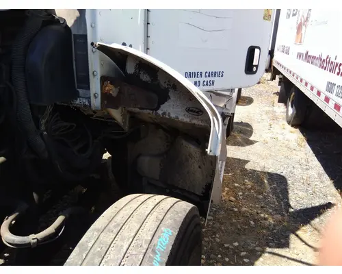 PETERBILT 335 FENDER EXTENSION
