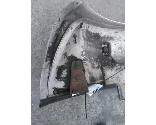 PETERBILT 335 FENDER EXTENSION