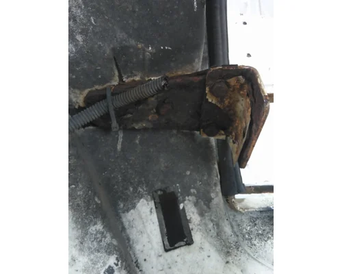 PETERBILT 335 FENDER EXTENSION