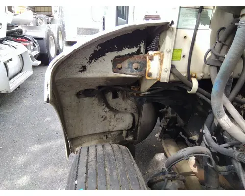 PETERBILT 335 FENDER EXTENSION