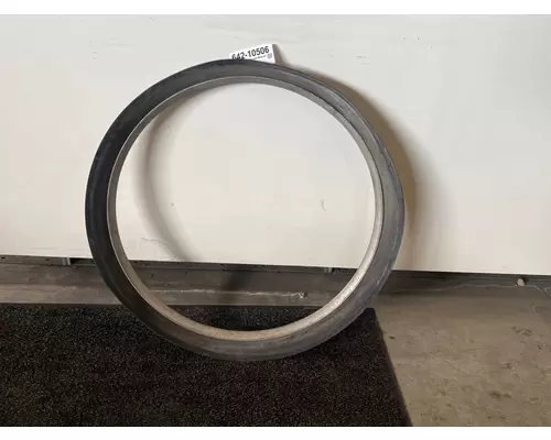 PETERBILT 335 Fan Blade