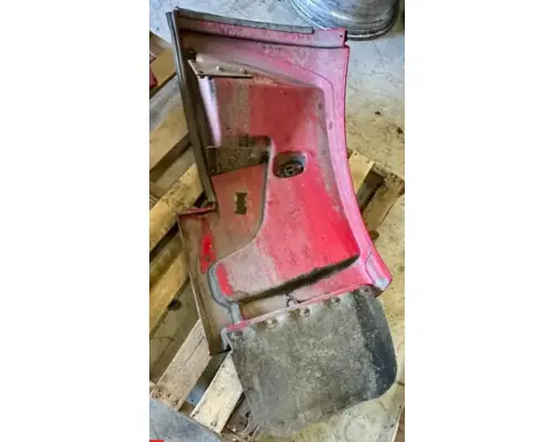 PETERBILT 335 Fender Extension
