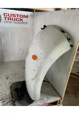 PETERBILT 335 Fender