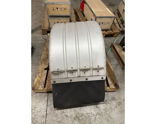 PETERBILT 335 Fender