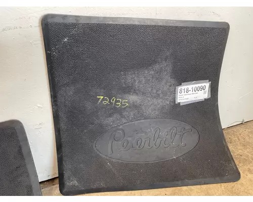 PETERBILT 335 Floor Mat