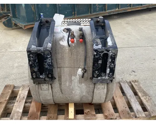 PETERBILT 335 Fuel Tank