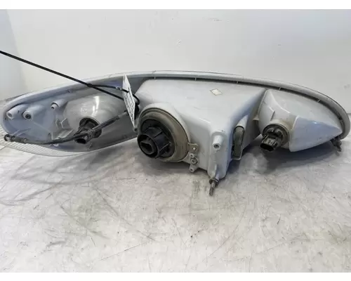 PETERBILT 335 Headlamp Assembly