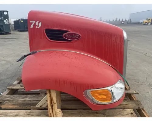 PETERBILT 335 Hood