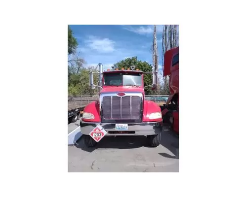 PETERBILT 335 Hood