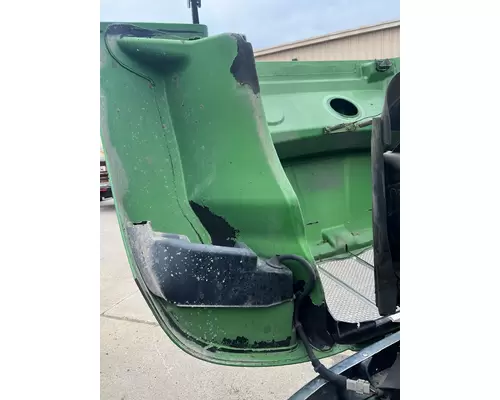 PETERBILT 335 Hood