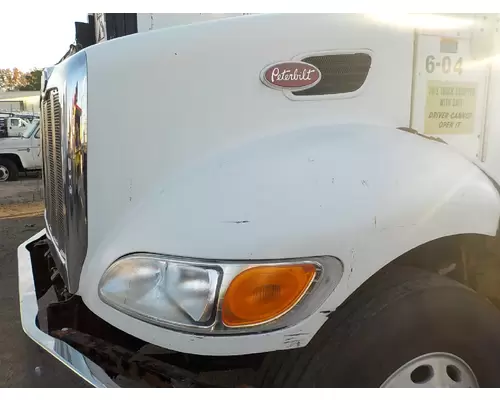 PETERBILT 335 Hood