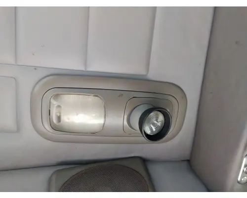 PETERBILT 335 INTERIOR CAB LIGHT