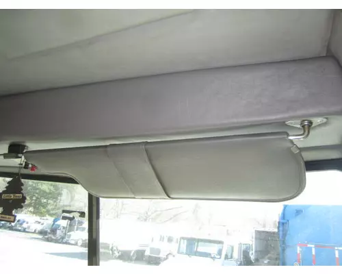 PETERBILT 335 INTERIOR SUN VISOR