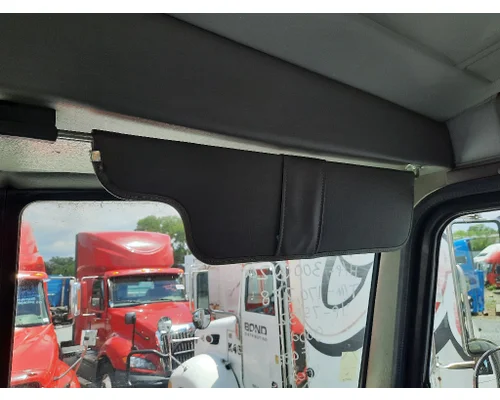 PETERBILT 335 INTERIOR SUN VISOR