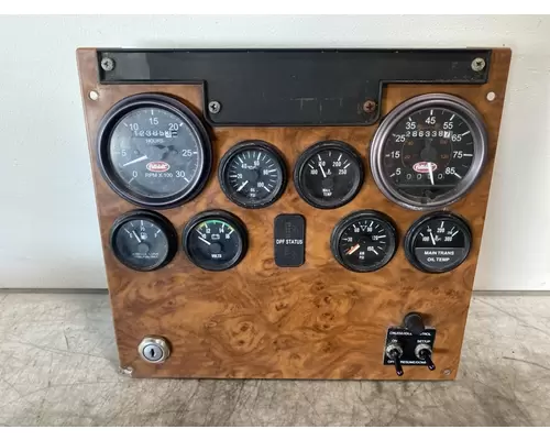 PETERBILT 335 Instrument Cluster