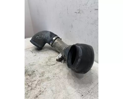 PETERBILT 335 Intake Manifold