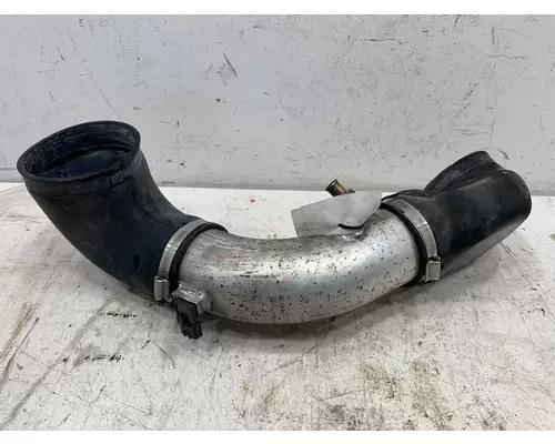 PETERBILT 335 Intake Manifold