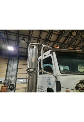 PETERBILT 335 MIRROR ASSEMBLY CAB/DOOR