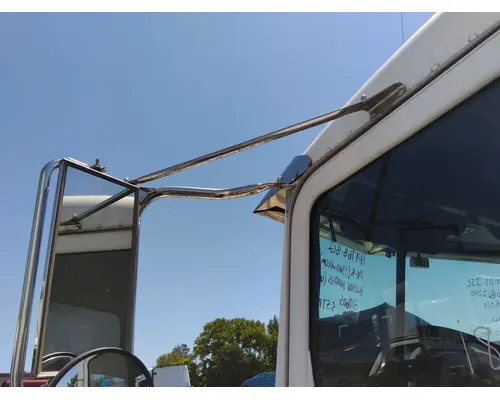 PETERBILT 335 MIRROR ASSEMBLY CABDOOR