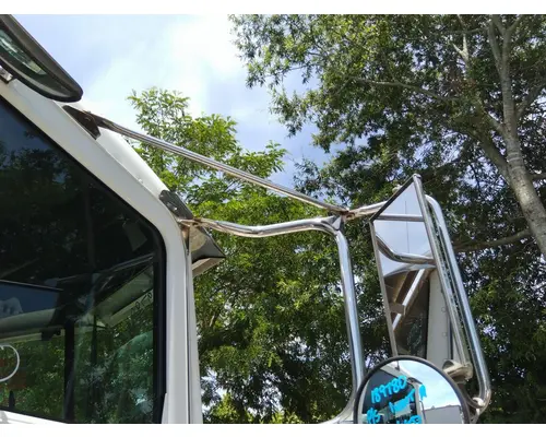 PETERBILT 335 MIRROR ASSEMBLY CABDOOR