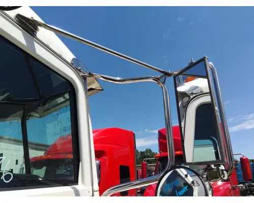 PETERBILT 335 MIRROR ASSEMBLY CABDOOR