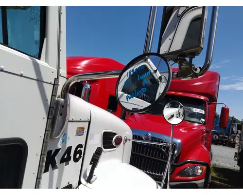 PETERBILT 335 MIRROR ASSEMBLY CABDOOR