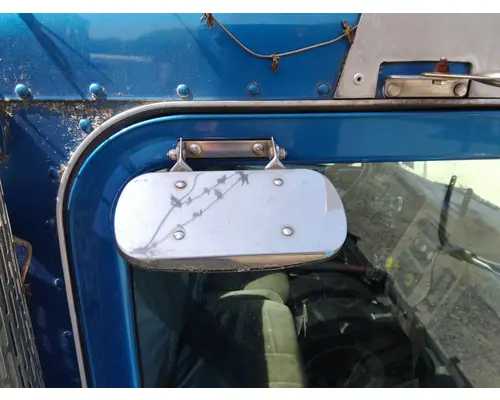 PETERBILT 335 MIRROR LOOK DOWN