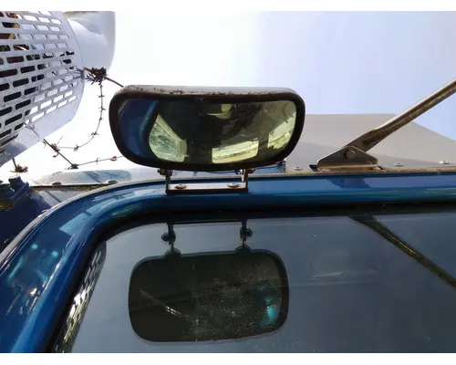 PETERBILT 335 MIRROR LOOK DOWN