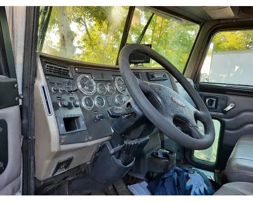 PETERBILT 335 STEERING COLUMN