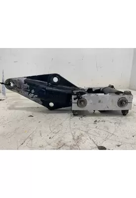 PETERBILT 335 Suspension