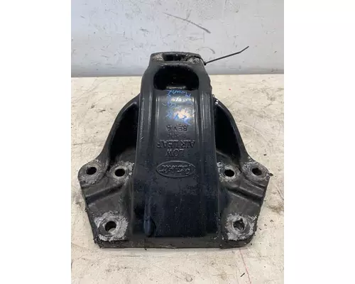 PETERBILT 335 Suspension