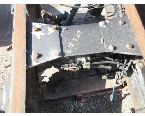 PETERBILT 335 Suspension