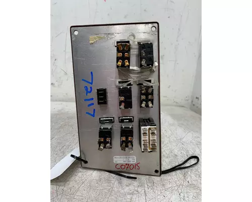 PETERBILT 335 Switch Panel