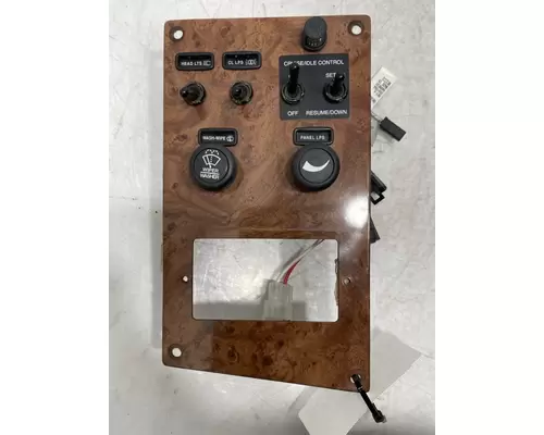 PETERBILT 335 Switch Panel