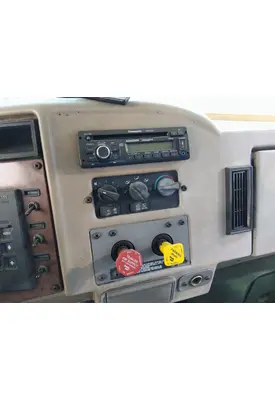 PETERBILT 335 TEMPERATURE CONTROL