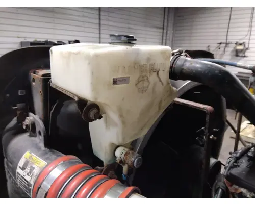 PETERBILT 335 WINDSHIELD WASHER RESERVOIR