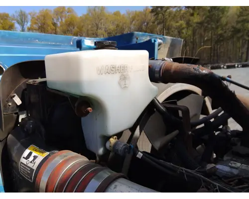 PETERBILT 335 WINDSHIELD WASHER RESERVOIR