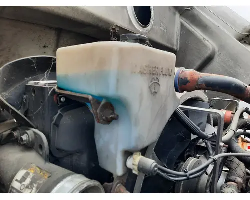 PETERBILT 335 WINDSHIELD WASHER RESERVOIR